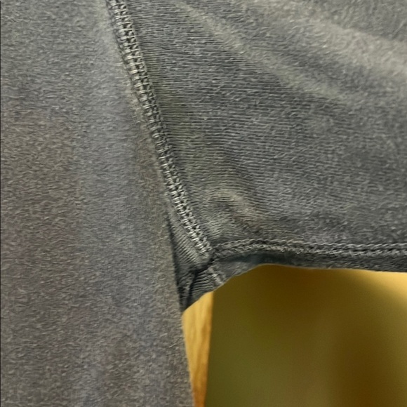 J.Crew Men’s Blue Long-Sleeve Henley - Size XL - Picture 4 of 9